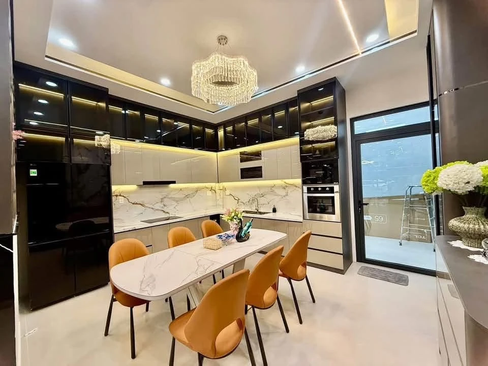 Bán nhà mới 3 tầng 88m² KDC Phú Mỹ, Phạm Hữu Lầu, Quận 7, giá 14,5 tỷ - Ảnh thu nhỏ 5