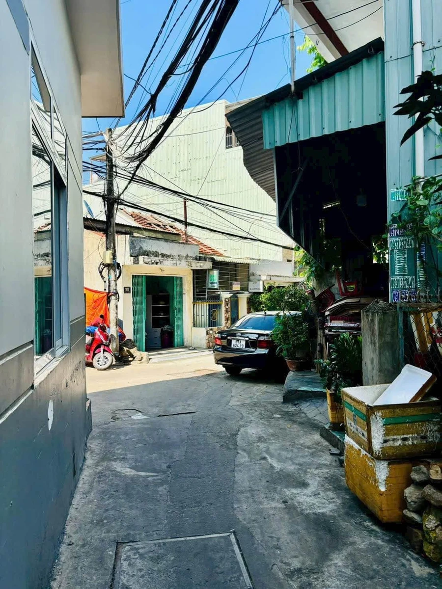Bán nhà hẻm 76m² 1 phòng ngủ Quy Nhơn 2 tỷ 4 - Ảnh 1
