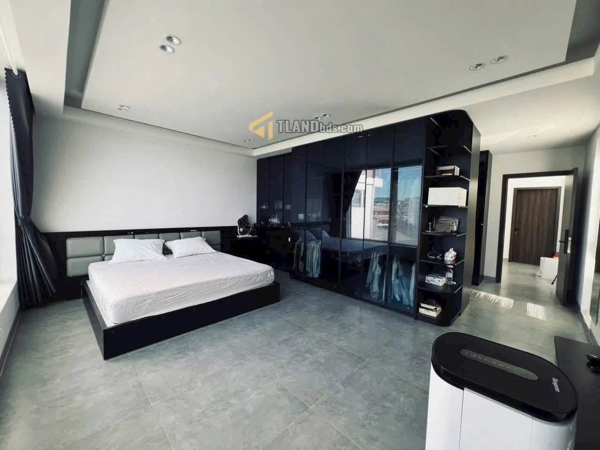 Bán villa sân vườn 236m2 gần chợ Ngô Quyền, Đà Lạt giá 15,3 tỷ - Ảnh thu nhỏ 2