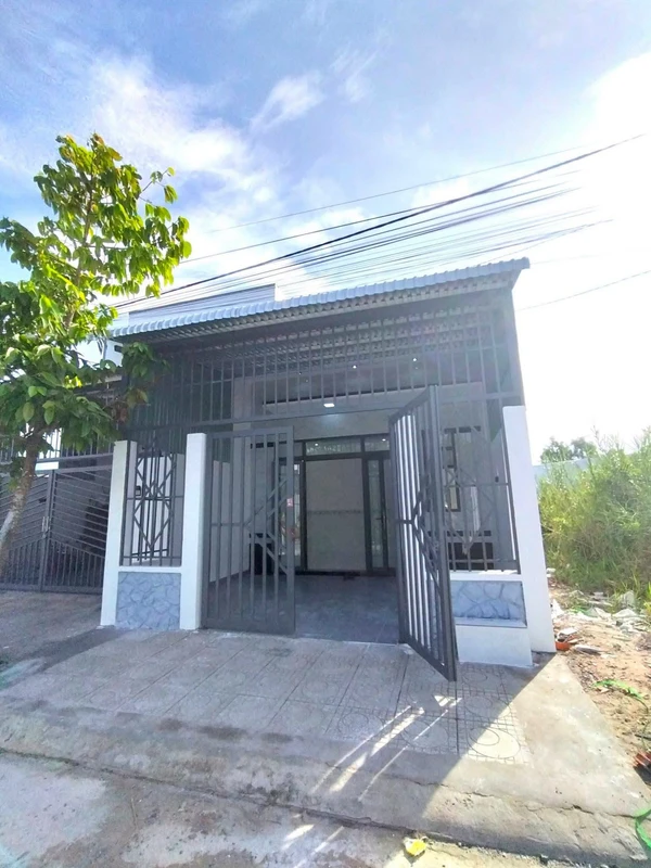 Bán nhà hoàn thiện 5x18m Khu dân cư Hoà Thuận, Kiên Giang