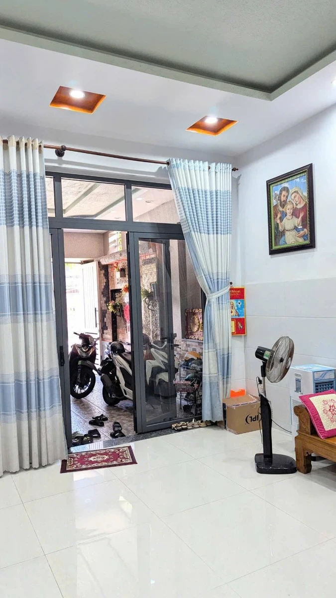 Bán nhà mặt tiền 105m² Lưu Hữu Phước Vũng Tàu 8 tỷ 999 - Ảnh thu nhỏ 2