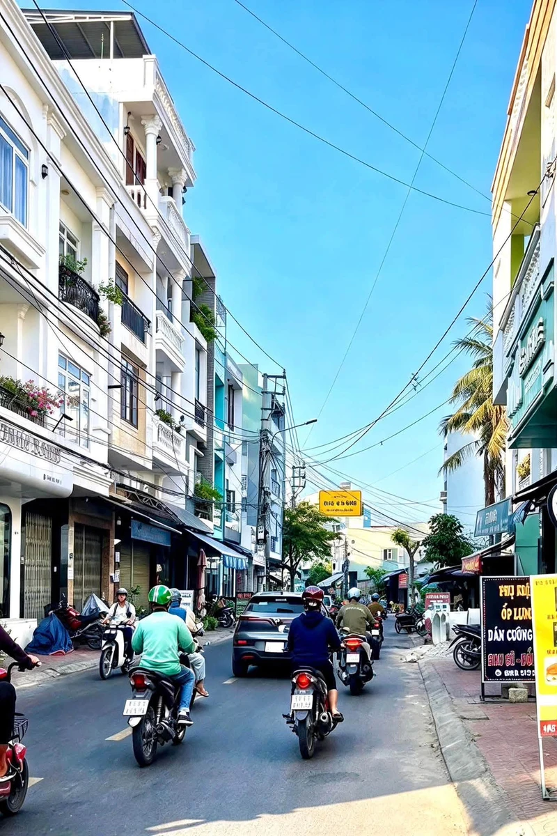 Bán nhà 3,5 tầng mặt tiền Quy Nhơn 29m2, 4 tỷ 5 - Ảnh 1