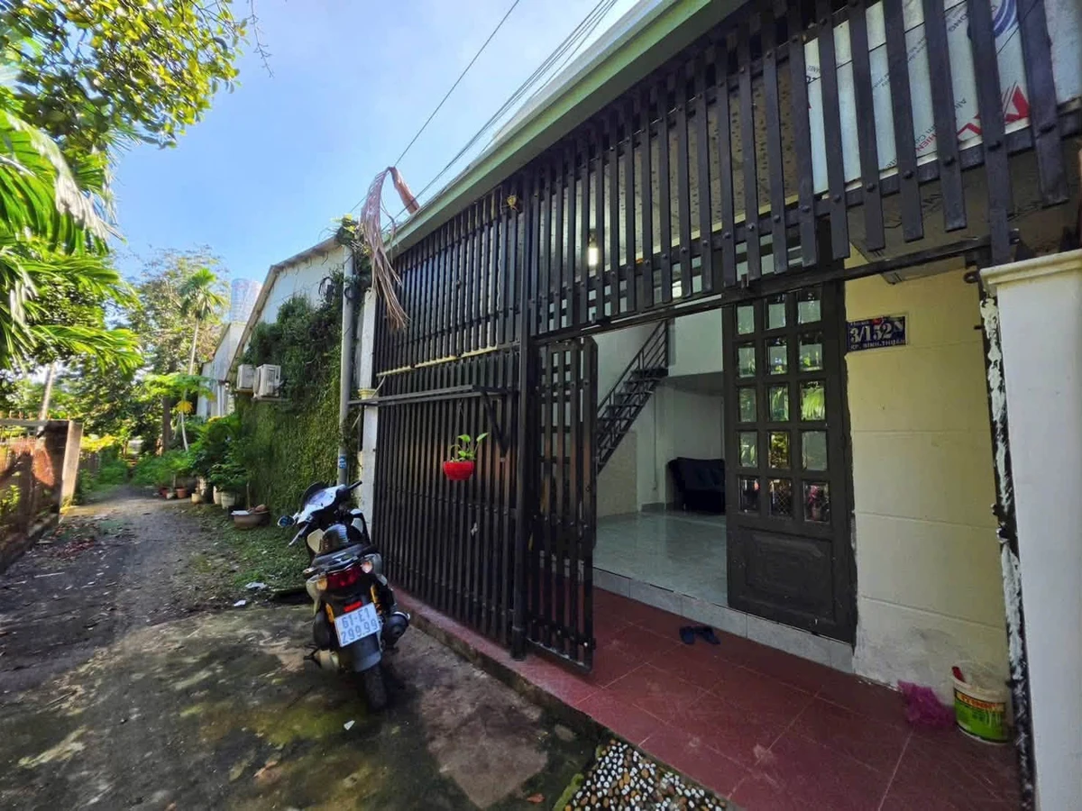 Bán nhà 2 phòng 50m² Thuận An, Bình Dương 2.1 tỷ - Ảnh 1