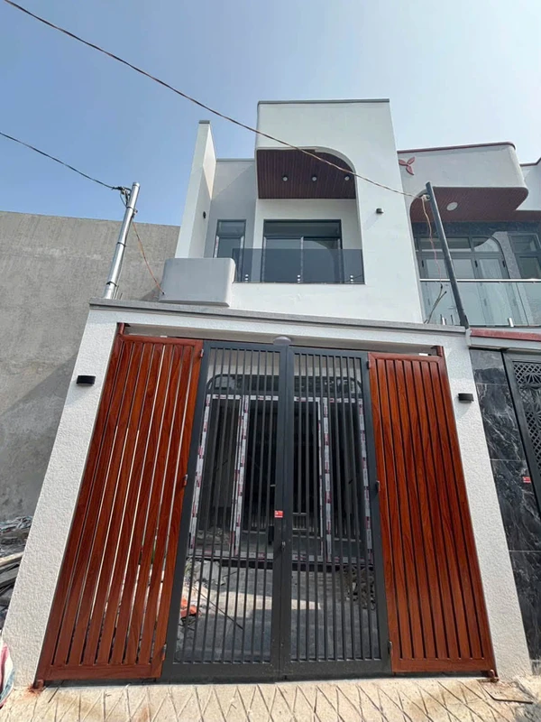 Bán nhà phố 3PN, 1 trệt 1 lầu 63m² Trảng Dài 2 tỷ
