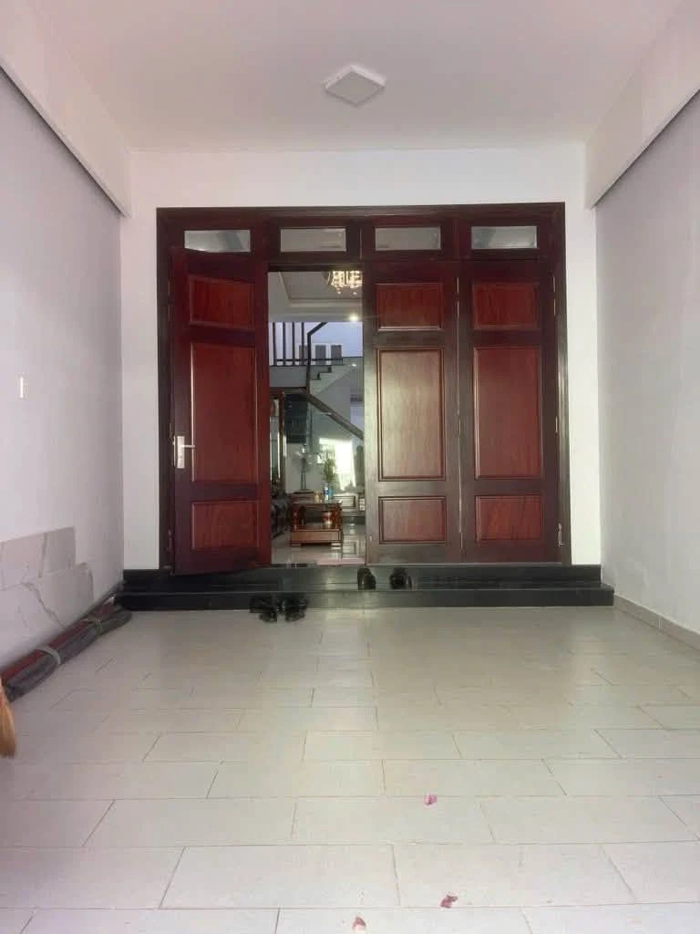 Bán nhà 4 tầng mặt tiền 113m2 khu Kiến Thiết, Hiệp Phú, Thủ Đức (Quận 9 cũ), giá 15 tỷ - Ảnh thu nhỏ 4