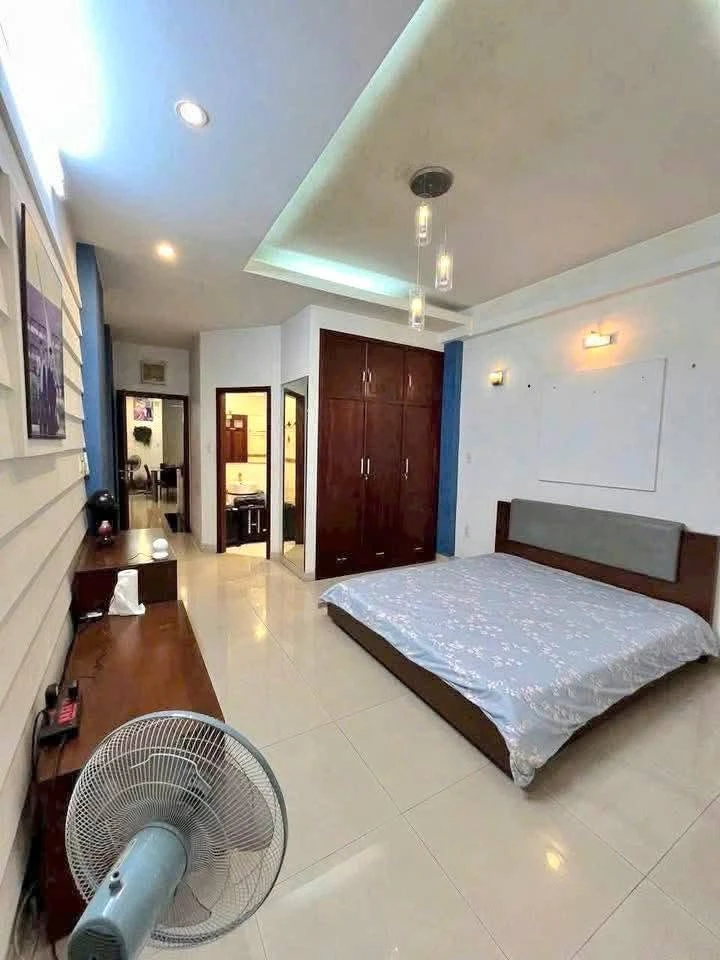 Bán nhà mặt tiền đường Hoa Trung Tâm, Phú Nhuận 74m² - Ảnh thu nhỏ 5