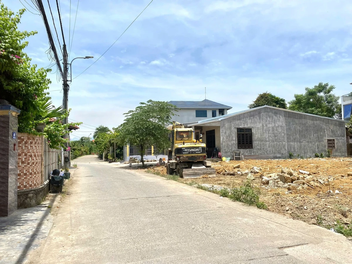 Bán đất 3 mặt tiền 128.8m² Phường Kim Long 2.8 tỷ - Ảnh thu nhỏ 3