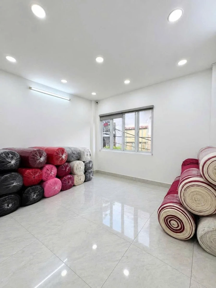 Bán nhà 4 tầng 91m² Lý Thường Kiệt, Tân Bình, 11.5 tỷ - Ảnh thu nhỏ 3