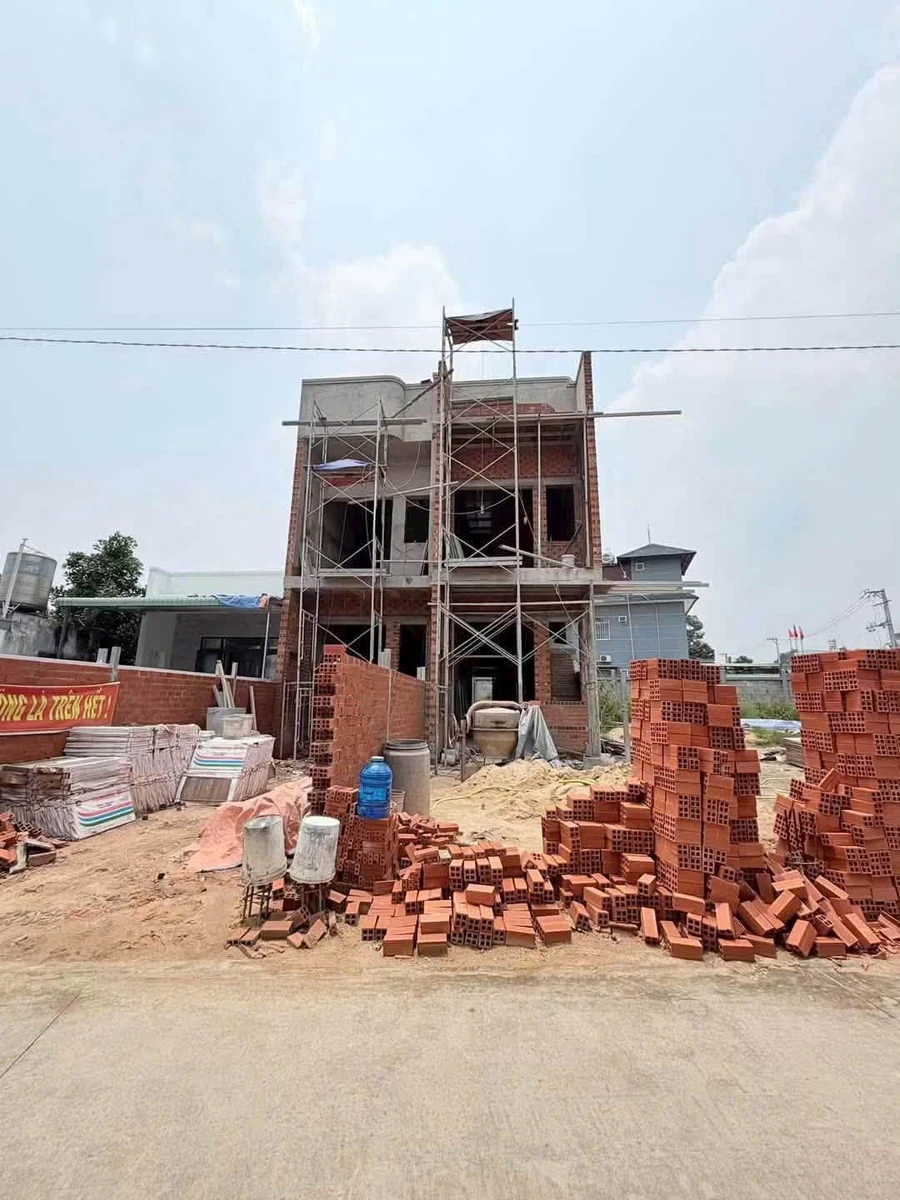 Bán nhà hoàn thiện 60m² 3 phòng ngủ Định Hoà, Thủ Dầu Một - Ảnh thu nhỏ 3