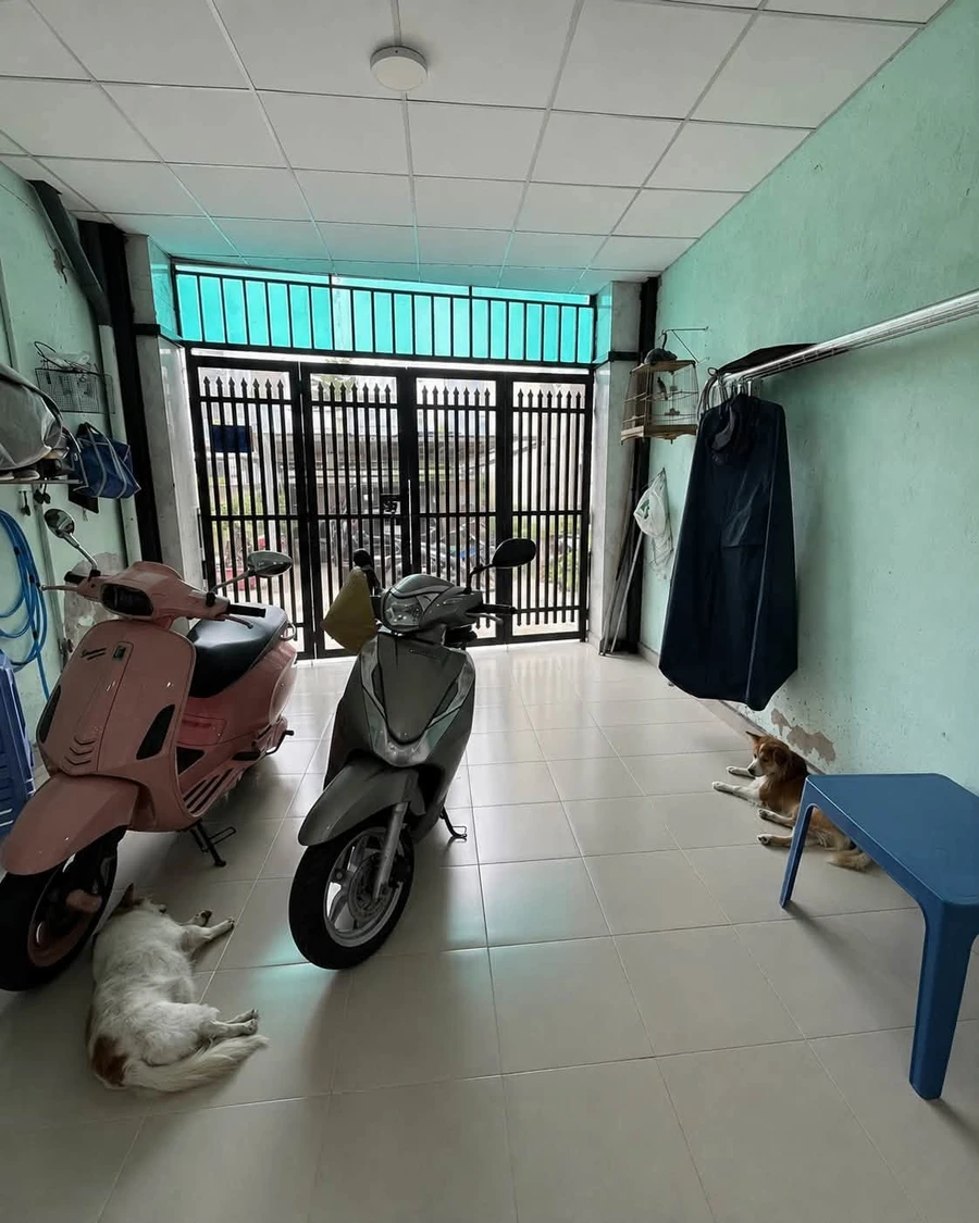 Bán nhà 2 tầng 55m² 2PN 2WC hẻm ô tô Hiệp Bình, gần Quốc Lộ 13 giá 5,4 tỷ - Ảnh thu nhỏ 4