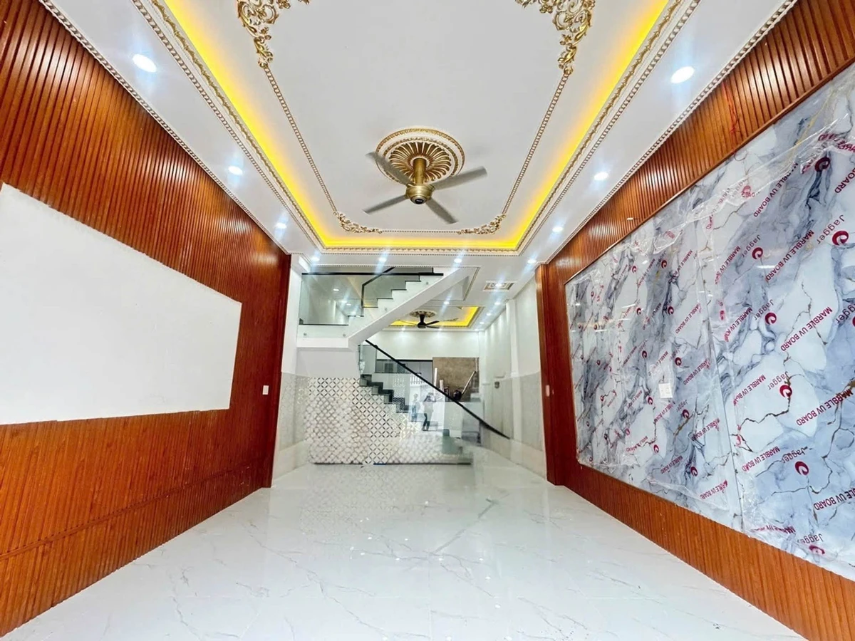 Bán nhà hẻm 4,5x14m 1 trệt 2 lầu, 4PN, khu biệt thự Lê Văn Khương, Tân Thới Hiệp, Quận 12, 6,1 tỷ - Ảnh thu nhỏ 3
