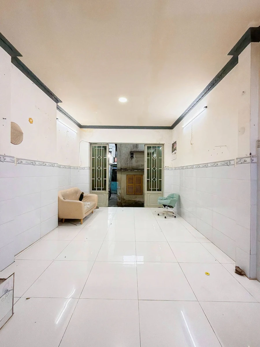 Bán nhà hẻm Tôn Đản, Quận 4, 28,4m², 1 trệt 1 lầu, giá 2,95 tỷ - Ảnh thu nhỏ 3