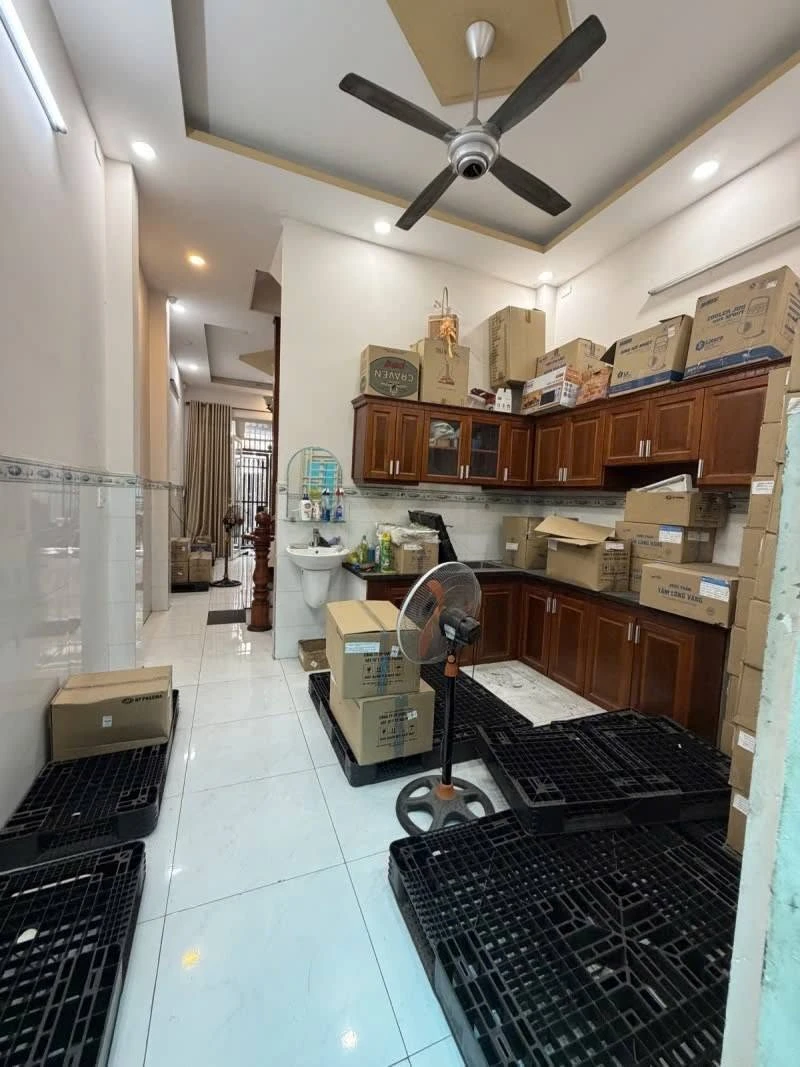 Bán nhà 4 tầng 56m2, 5PN 4WC, hẻm xe hơi 6m tại Gò Dầu, Tân Phú - Ảnh thu nhỏ 3