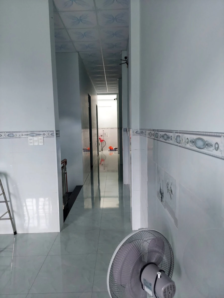 Bán nhà trệt 1 lầu 100m2 Bình Tân, 3 PN, nội thất đầy đủ - Ảnh thu nhỏ 4