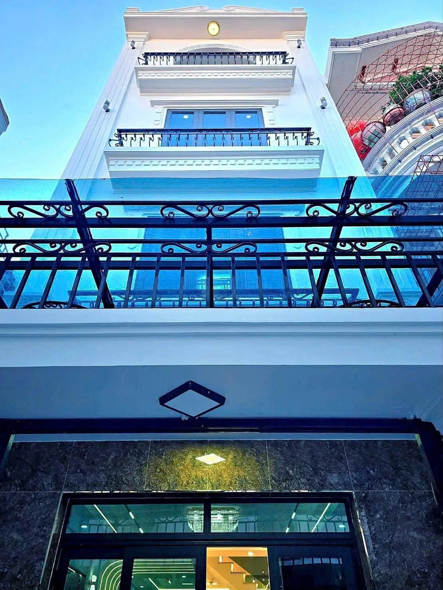 Bán nhà 4 tầng 64m² Chợ Con Hồ Sen - Ảnh 1