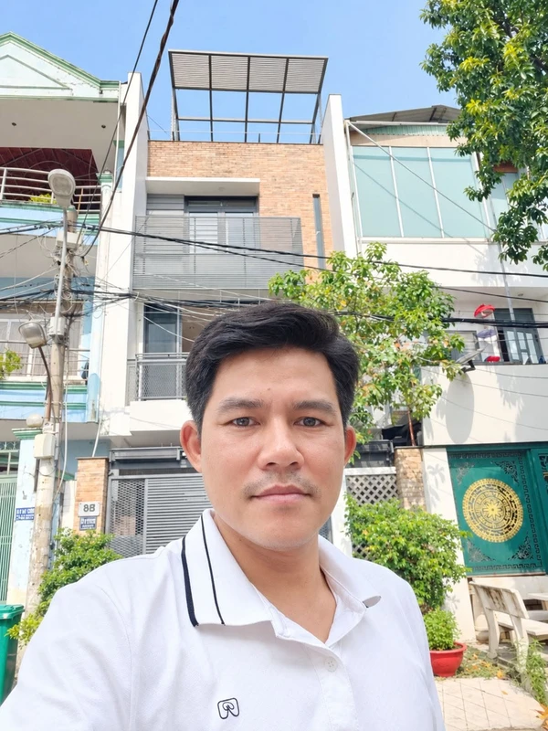 Bán nhà mặt tiền kinh doanh 105m² Biên Hòa hơn 2 tỷ nhahanggon