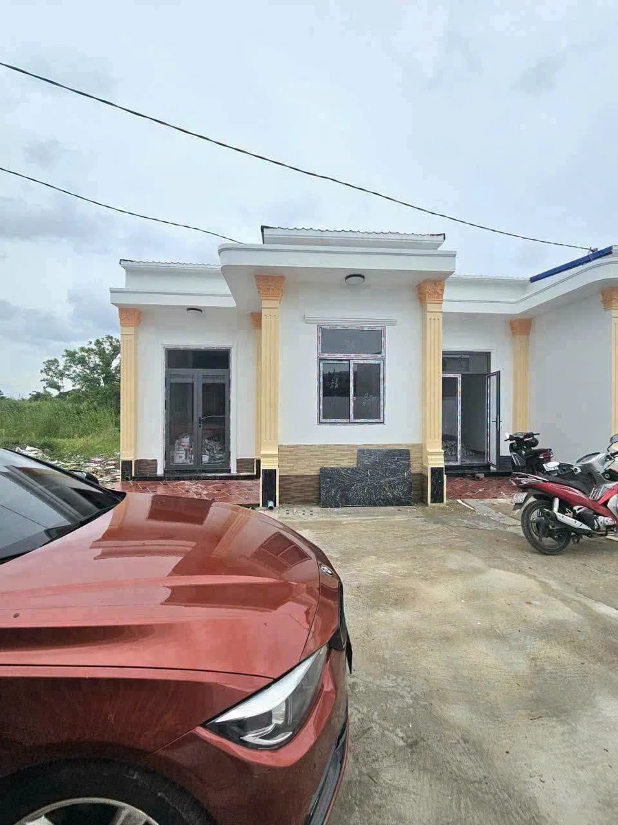 Bán nhà mặt tiền Phan Văn Trường 76m² 1 tỷ 400 triệu Rạch Giá - Ảnh 1