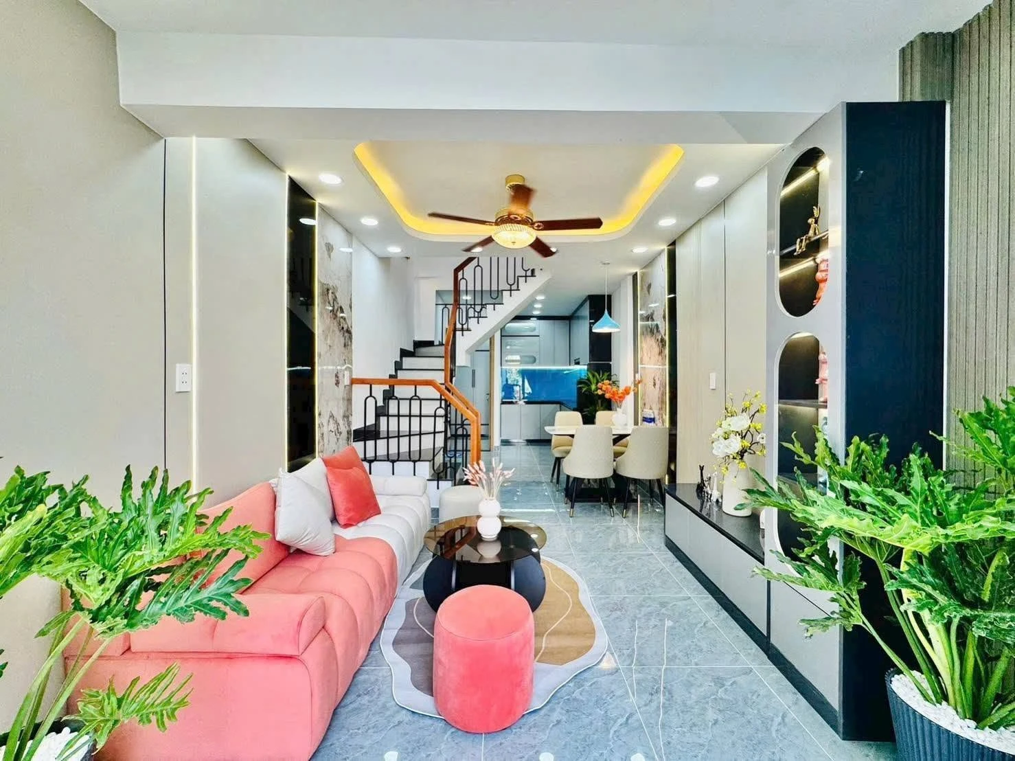 Bán nhà hẻm xe hơi 2 tầng 44m2 3PN gần đường 3 Tháng 2, Quận 11, giá 5,5 tỷ - Ảnh 1