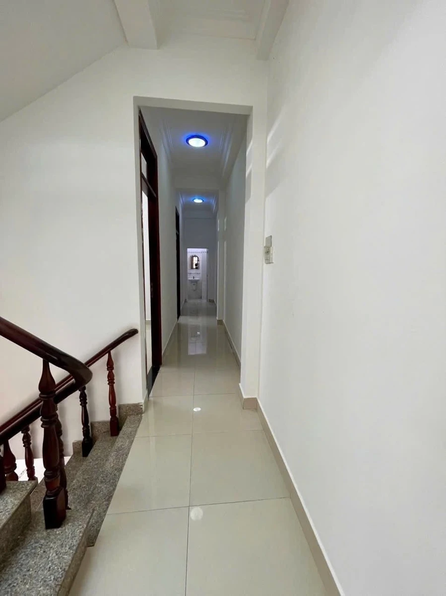 Bán nhà 70m2, 3PN Chợ Hiệp Bình Thủ Đức 8.3 tỷ - Ảnh thu nhỏ 3