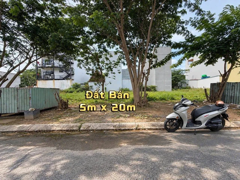Bán đất nền 5x20m đường số 6 KDC Hưng Gia, Bến Lức, giá 3 tỷ