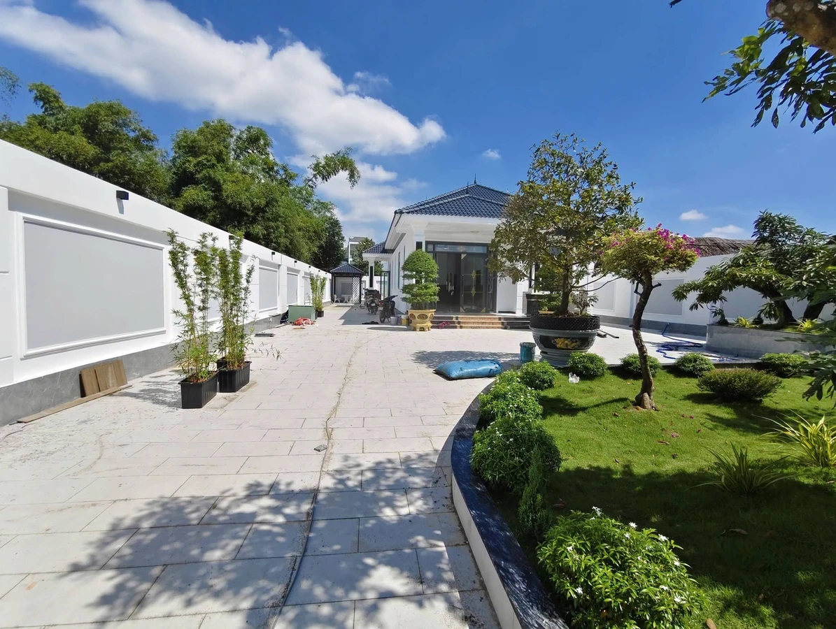 Bán biệt thự sân vườn 652m² 4PN Mỹ Hạnh Nam Đức Hòa - Ảnh thu nhỏ 3