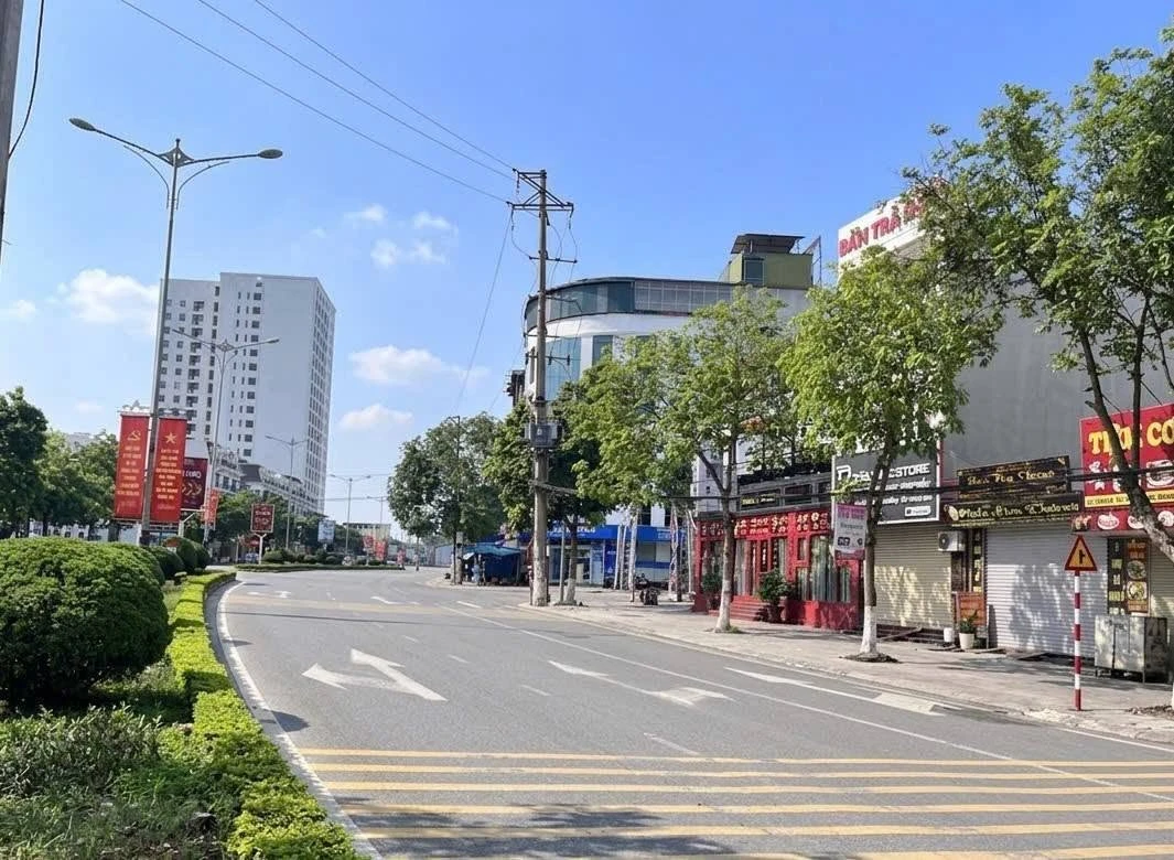Bán mặt phố Nguyễn Tất Thành Khai Quang 100m² 10,5 tỷ - Ảnh thu nhỏ 4