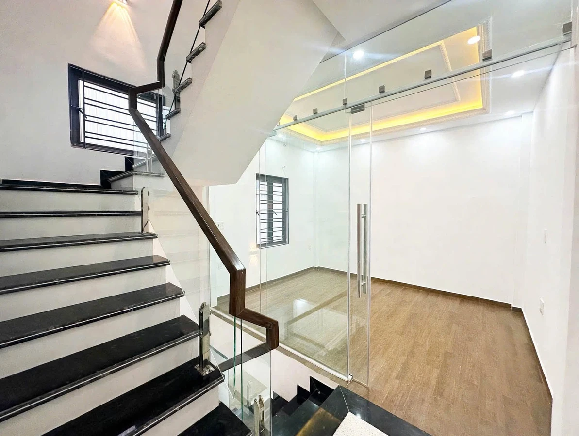 Bán nhà 4 tầng lô góc mới xây ngõ Miếu Hai Xã, Lê Chân, Hải Phòng, 48,9m2 - Ảnh thu nhỏ 3