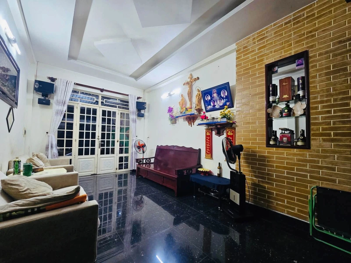 Bán nhà 2 tầng 95m² Hoàng Diệu 2 Thủ Đức 3.55 tỷ - Ảnh thu nhỏ 2