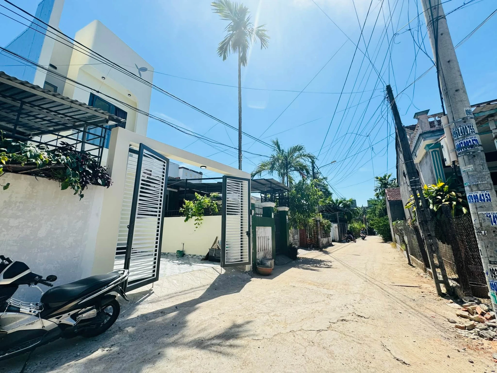 Bán nhà 2 tầng 92m² 3 phòng ngủ hướng Nam Quảng Ngãi - Ảnh 1