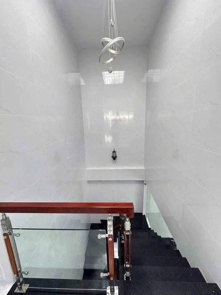 Bán nhà 1 trệt 1 lầu mặt tiền Nguyễn Minh Đường 99m² Long An - Ảnh thu nhỏ 4