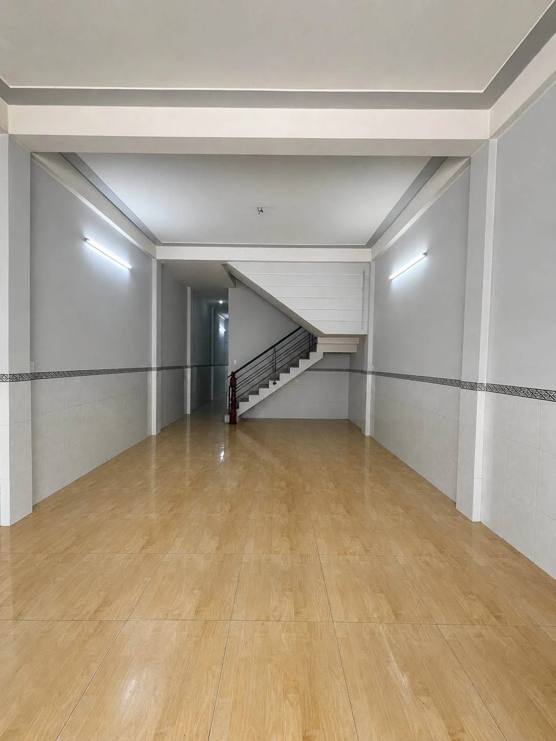 Bán nhà mặt tiền Võ Thị Sáu Quý Nhơn 80m2 5 phòng - Ảnh 1