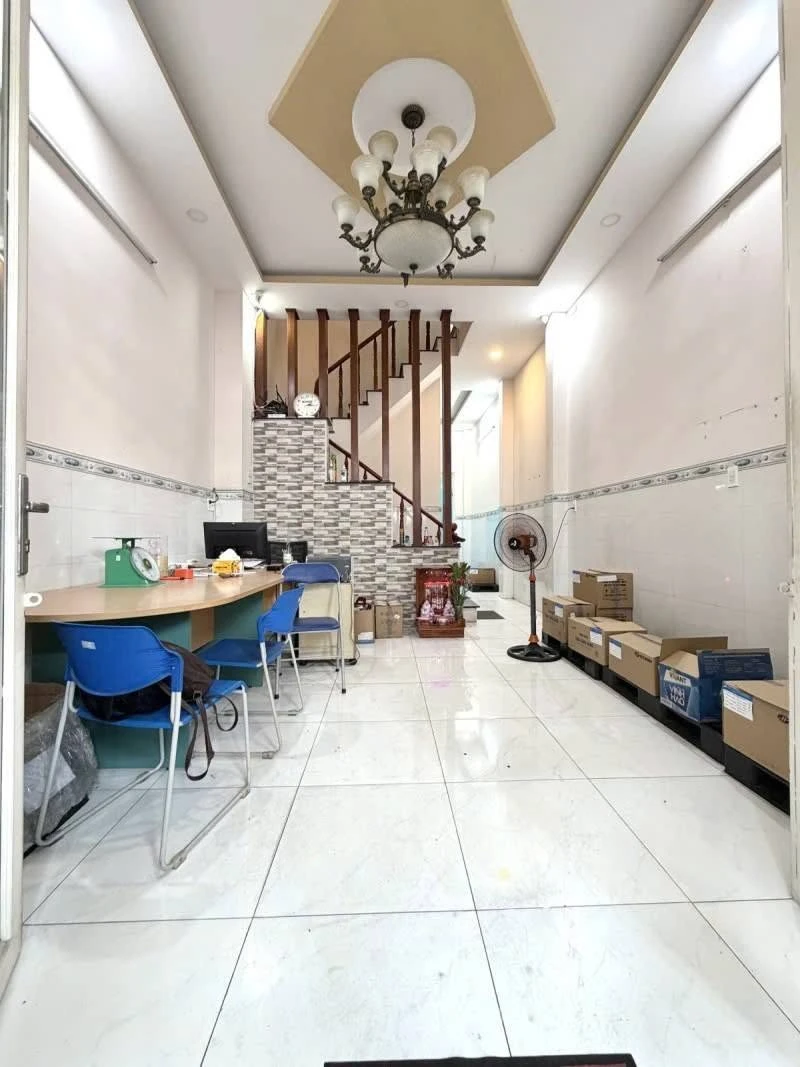Bán nhà 4 tầng 56m2, 5PN 4WC, hẻm xe hơi 6m tại Gò Dầu, Tân Phú - Ảnh 1