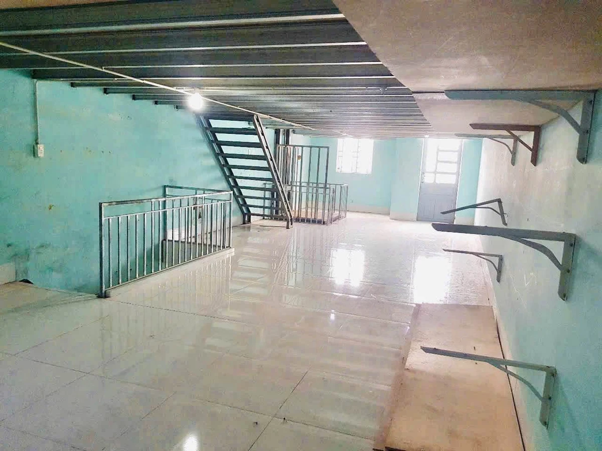 Bán nhà kho 1 trệt 2 lầu mặt tiền 108m2 Biên Hoà - Ảnh thu nhỏ 5