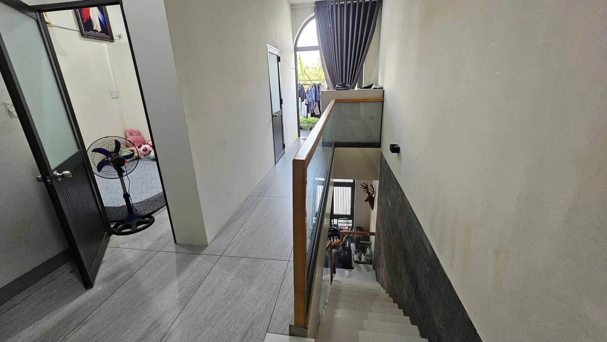 Bán nhà 1 trệt 1 lầu 150m² gần Bệnh viện Đồng Nai - Ảnh thu nhỏ 4