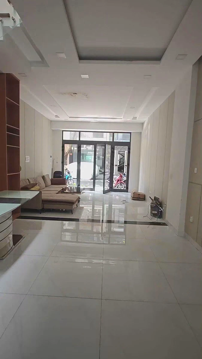 Bán nhà 3,5 tầng 90m² full nội thất VCN Phước Hải, Nha Trang - Ảnh thu nhỏ 3