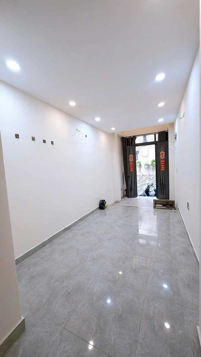 Bán nhà hẻm 5 tầng 24,2m2 đường Nguyễn Khoái, Phường Vĩnh Hội, Quận 4, giá 4,9 tỷ - Ảnh thu nhỏ 2