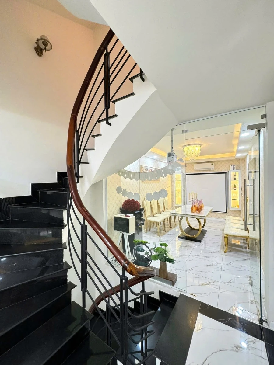 Bán nhà 4 tầng, 4 phòng ngủ, 43m² P1 Phú Nhuận - 8,5 tỷ - Ảnh thu nhỏ 5