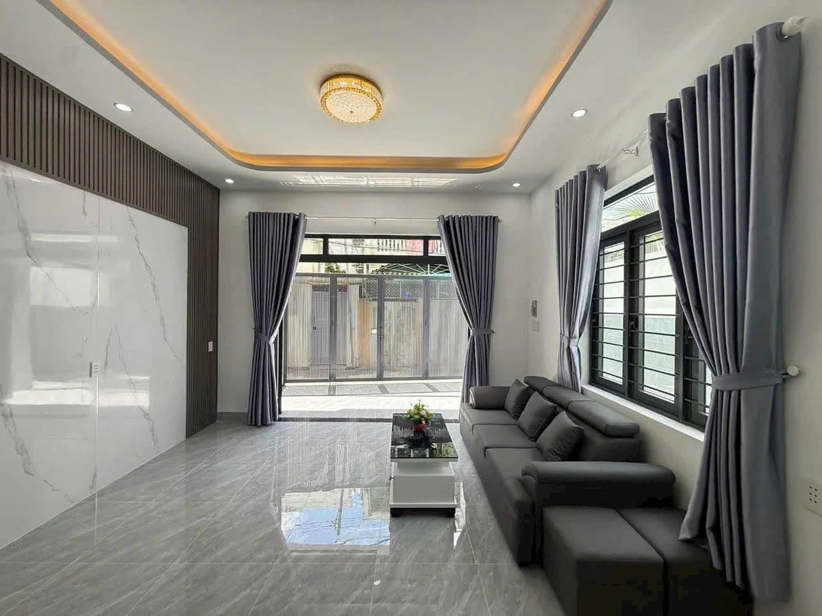 Bán nhà 1 trệt 2 lầu 3PN 54m² Vũng Tàu 5,6 tỷ - Ảnh thu nhỏ 3