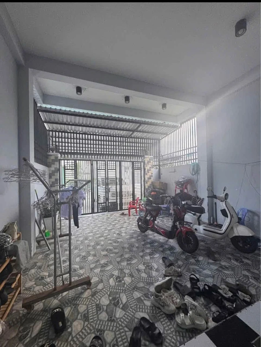 Bán nhà 1 trệt 1 lầu 3PN 100m² Phan Thiết 4,6 tỷ - Ảnh thu nhỏ 3