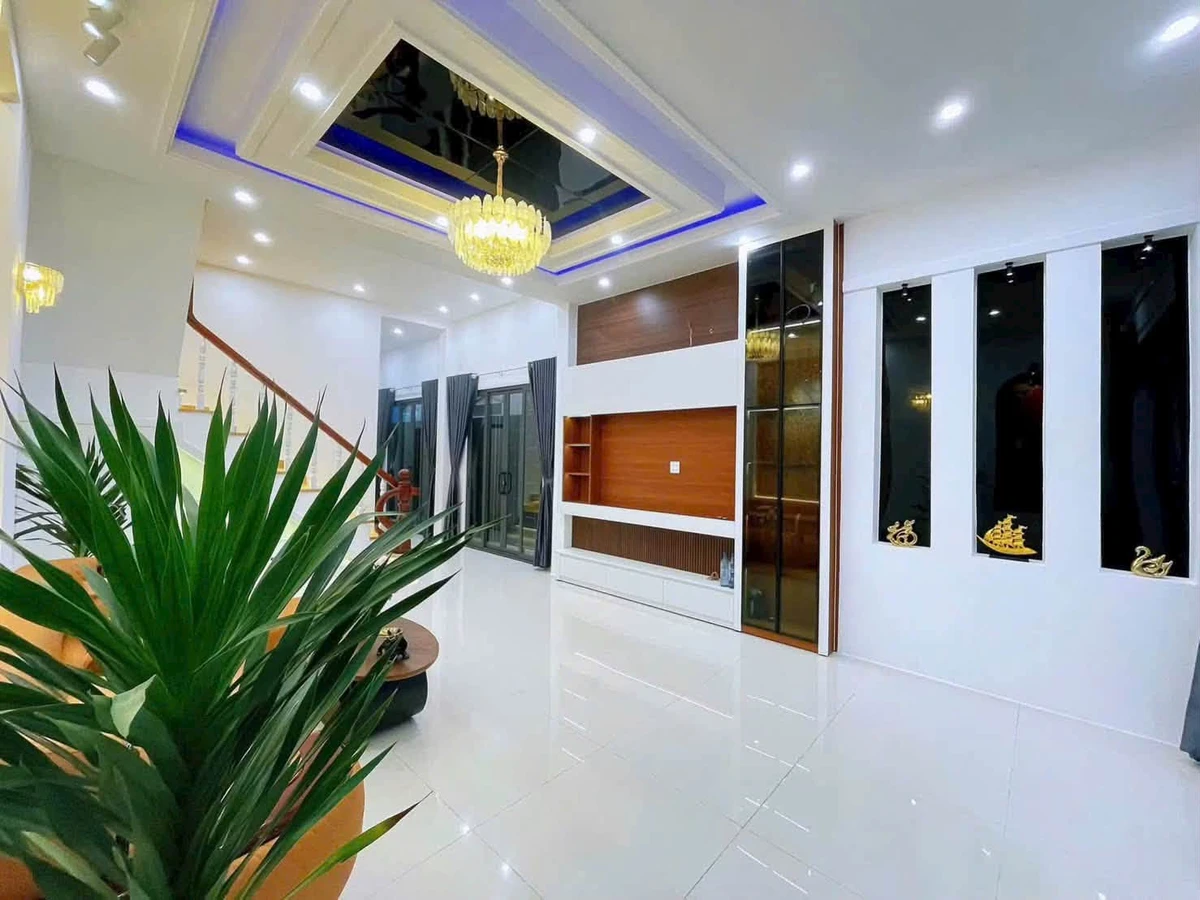 Bán nhà Rạch Giá 4 phòng ngủ 270m² giá 4 tỷ 390 - Ảnh thu nhỏ 5