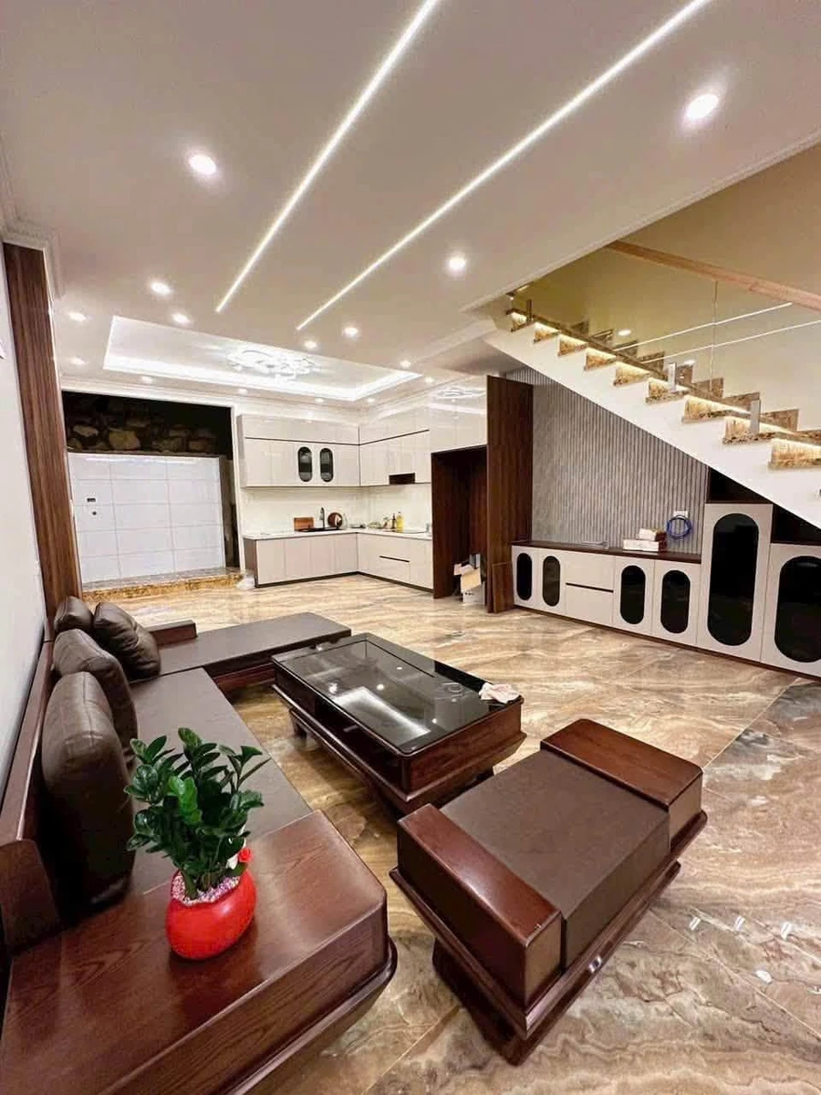 Bán nhà 5 phòng ngủ 65m² An Sơn Đà Lạt giá 8,2 tỷ - Ảnh thu nhỏ 2