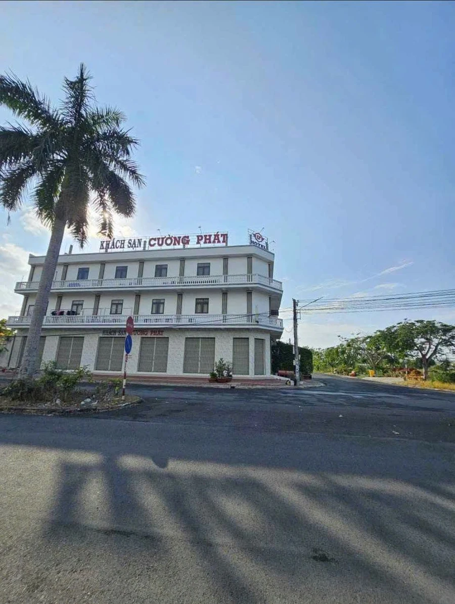 Bán cặp nền 260m2 có 2 sổ hồng, 2 nhà tiền chế, khu Tài Lộc, Phường Lý Văn Lâm, Cà Mau - Ảnh 1