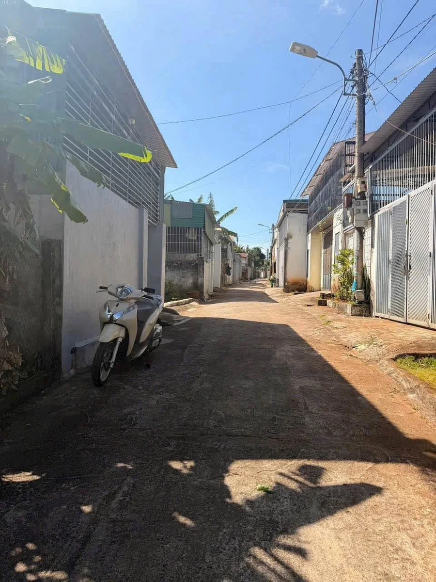 Bán đất 6x20m (120m²) giá 1 tỷ 990 Quận 7 - Ảnh thu nhỏ 2