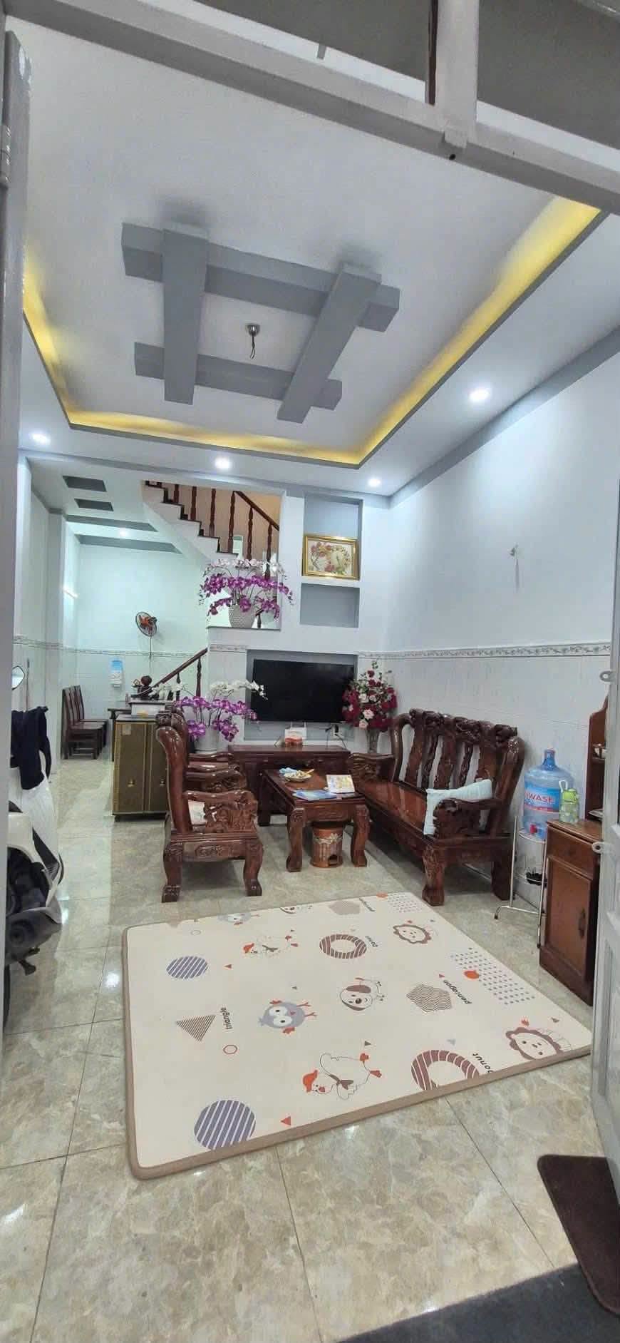 Bán nhà Dĩ An 60m² giá 3,4 tỷ - Ảnh thu nhỏ 3