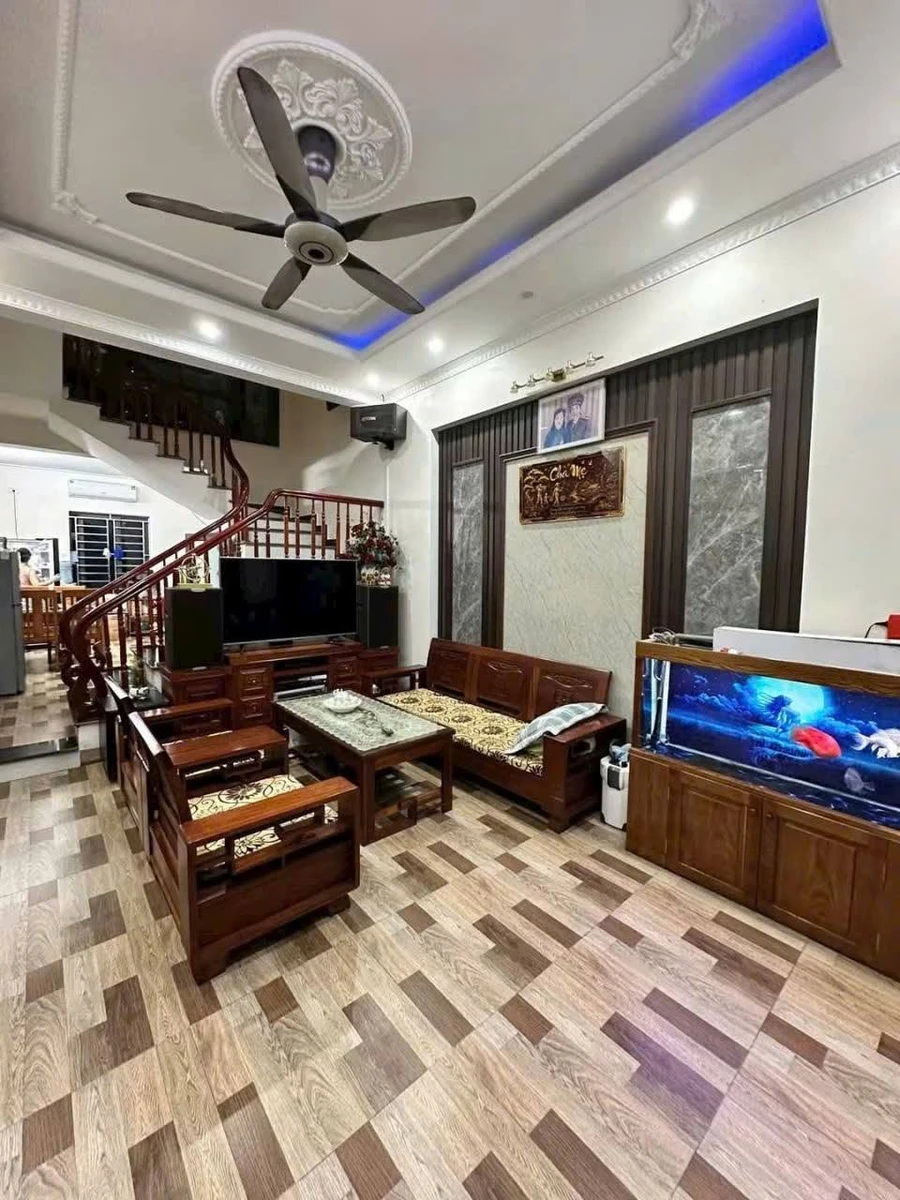 Bán nhà 4 tầng 50m2 đường Phạm Đình Hổ, 4 phòng ngủ - Ảnh 1