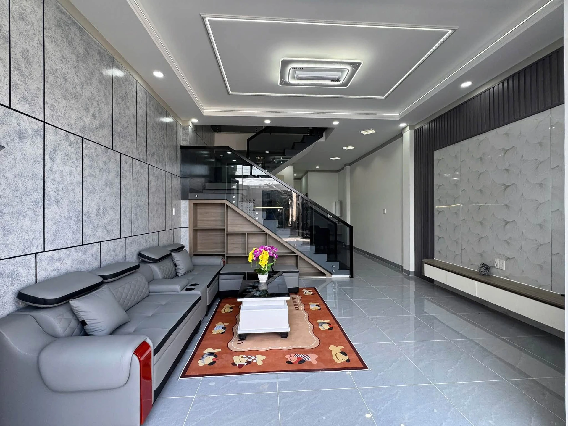 Bán nhà 3 PN 69m2 Tân Định, Bến Cát 2.33 tỷ - Ảnh 1