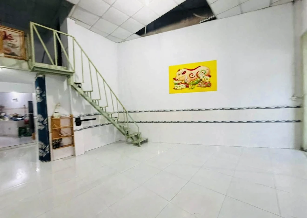 Bán nhà 1 trệt 1 lầu 2PN, 4,5x5,5m, giá 1,09 tỷ, TL 15 2500mv - Ảnh 1