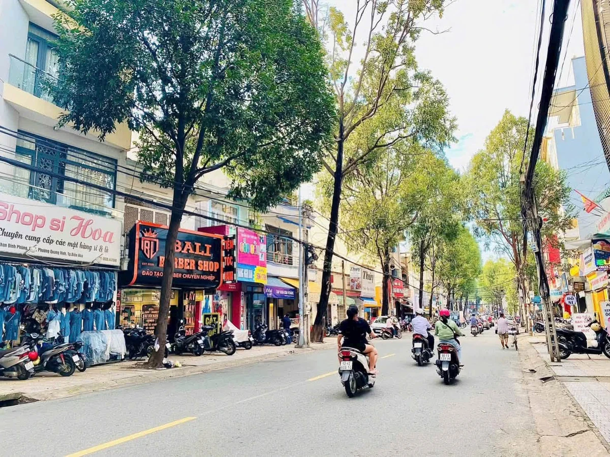 Bán nhà góc 2 mặt tiền Phan Đình Phùng 67,5m2, 8,5 tỷ - Ảnh thu nhỏ 3