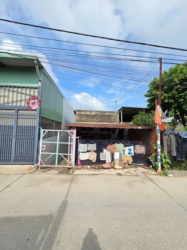 Bán đất 181,2m² tặng nhà cấp 4 Bình Chuẩn, Thuận An