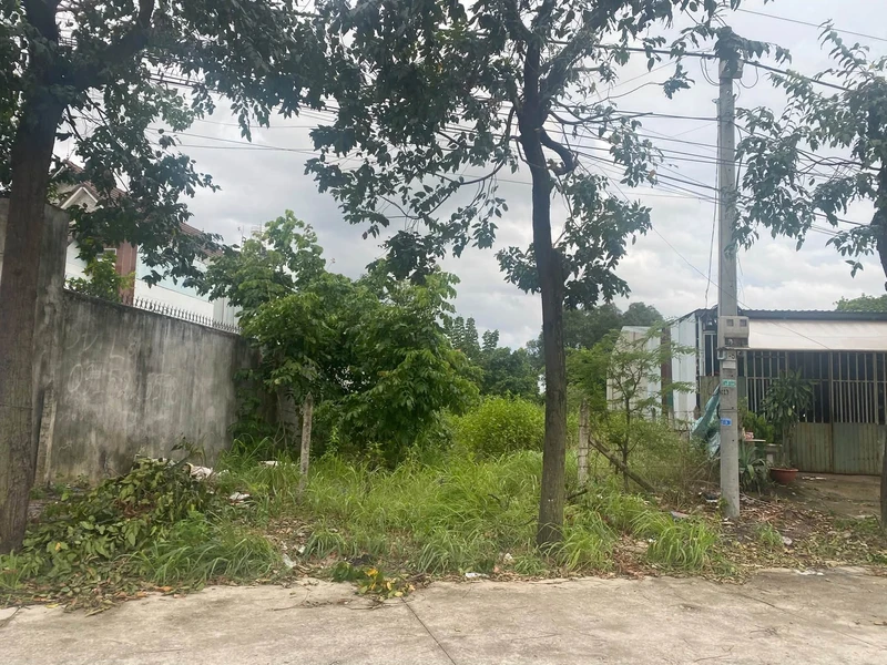 Bán đất mặt tiền Võ Văn Kiệt, Định Hoà, Bình Dương, 307m², 9.5 tỷ
